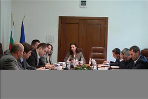 A meeting of reknown Bulgarian economists in the Ministry of Finance to discuss financial resources for 2010 | photo: Ministry of Finance of Bulgaria