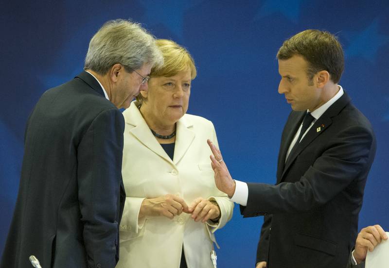 Gentiloni, Merkel, Macron | © Council of the EU Gentiloni, Merkel, Macron | © Council of the EU