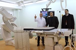 The Bulgarian premier Boyko Borisov and the minister of healthcare Bozhidar Nanev | photo: The Bulgarian Ministry of Healthcare