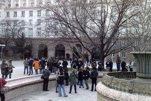 Протест срещу поведението на президента Георги Първанов с финансовия министър Симеон Дянков | фото: Adelina Marini | www.euinside.eu