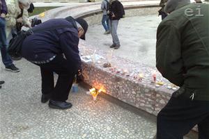 Протест срещу поведението на президента Георги Първанов с финансовия министър Симеон Дянков | фото: Adelina Marini | www.euinside.eu